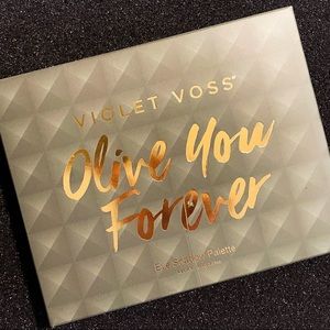 Brand New Violet Voss Olive You Forever Palette
